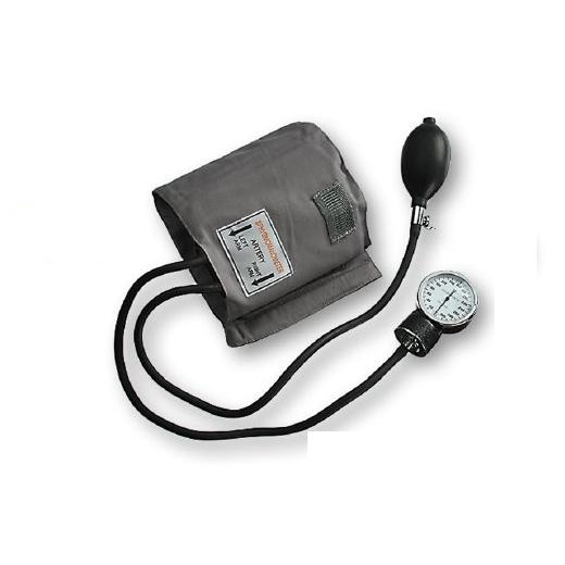 AR DIVĀM CAURULĒM UN KOKVILNAS MANŠETI