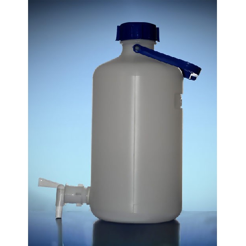 PLASTMASAS PUDELE AR KRĀNU, 5000ML