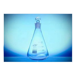 Koniskās stikla kolbas 50 ml ar šlifu NS 19/26 un stikla šlifa korķi.